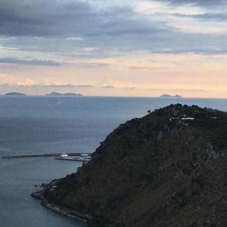 Domus Hotel Terracina Bagian luar foto